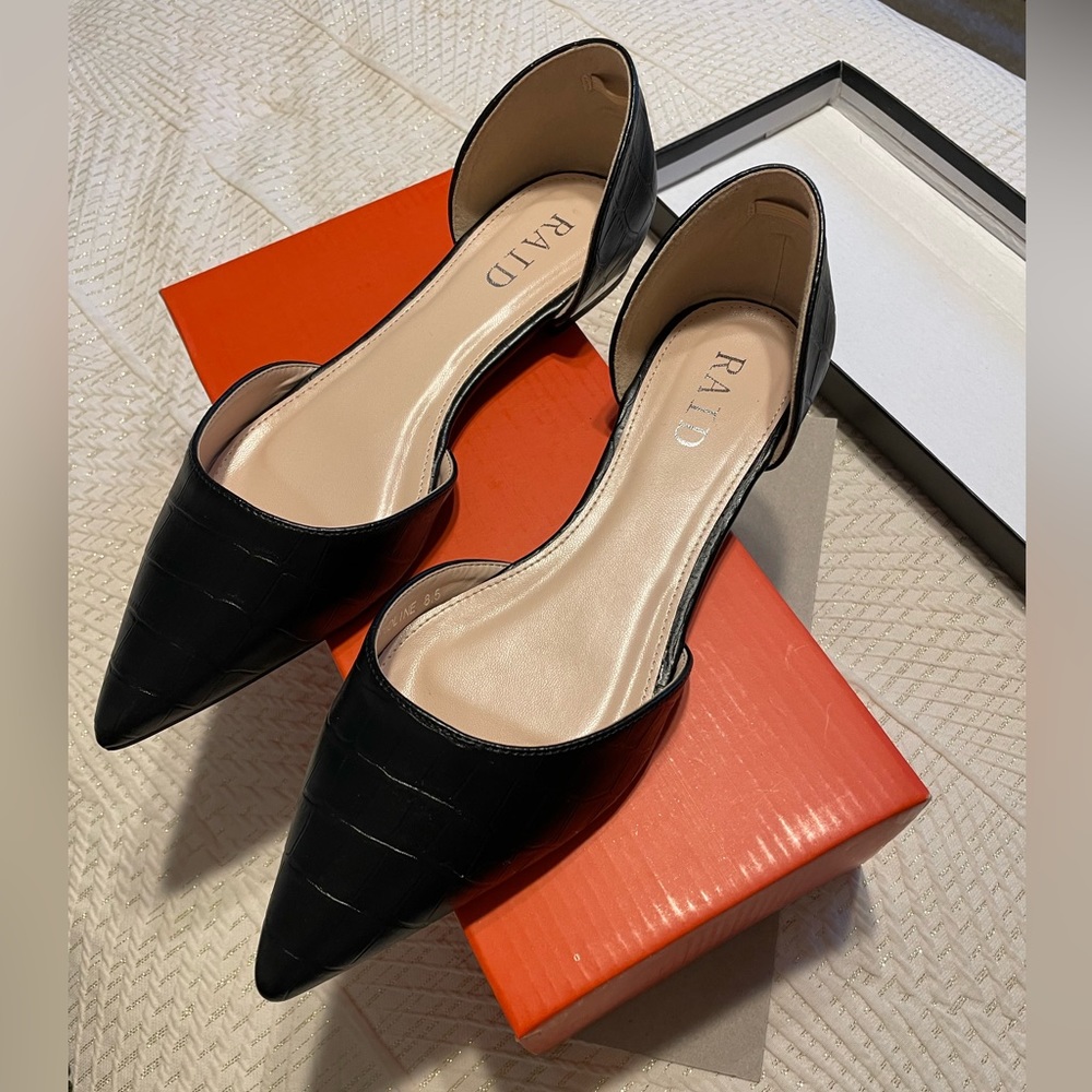 Black Snake Pattern Flats with Metallic detail